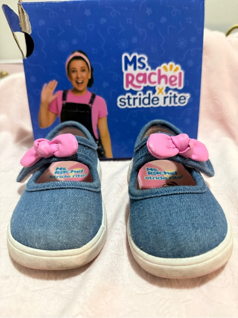 Ms. Rachel xStride Rite Girls' Denim Mary Janes with Pink Bows